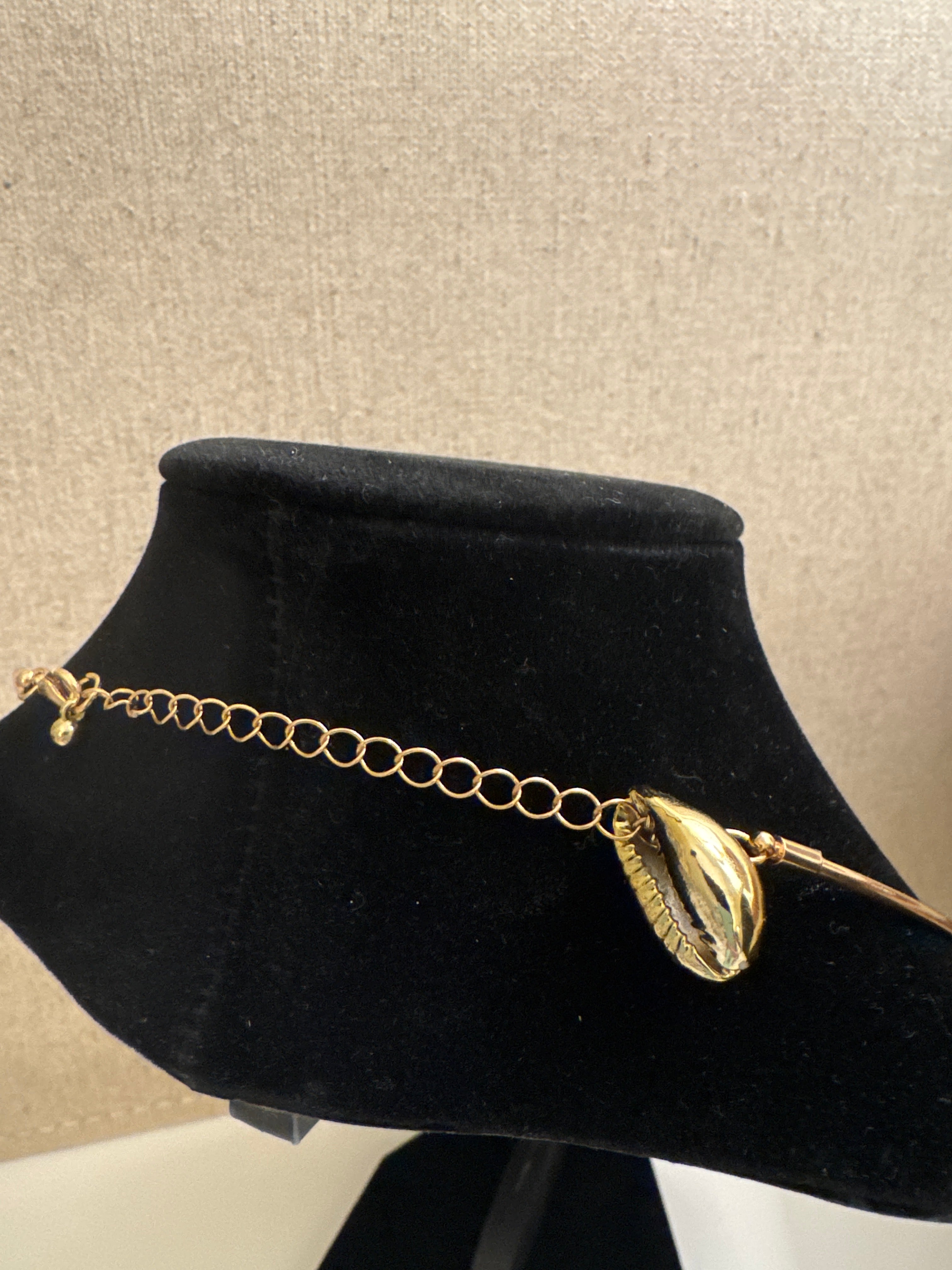 Chapin Collar Necklace – Minnow (Gold)