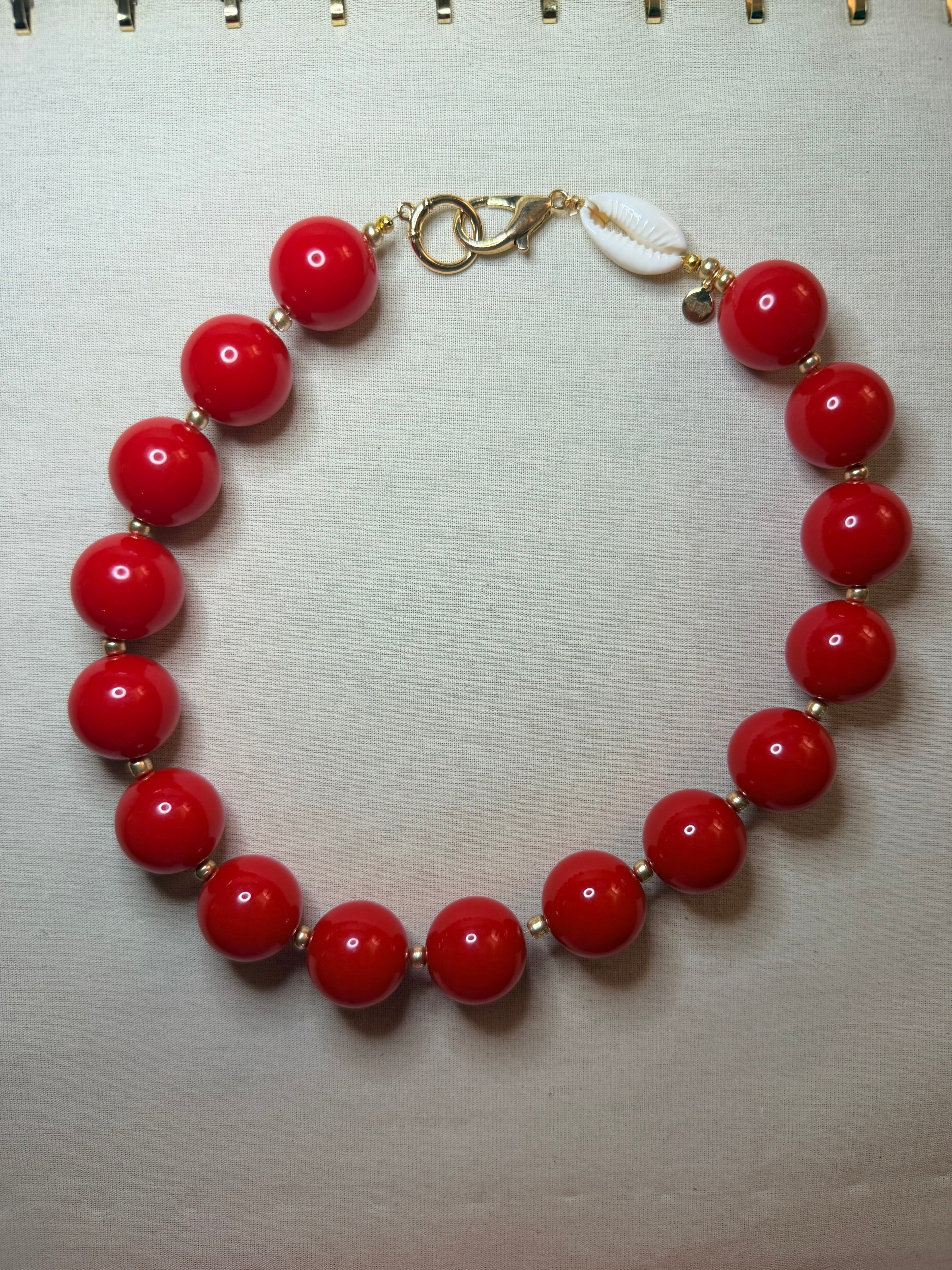 Sip Necklace - festive Red