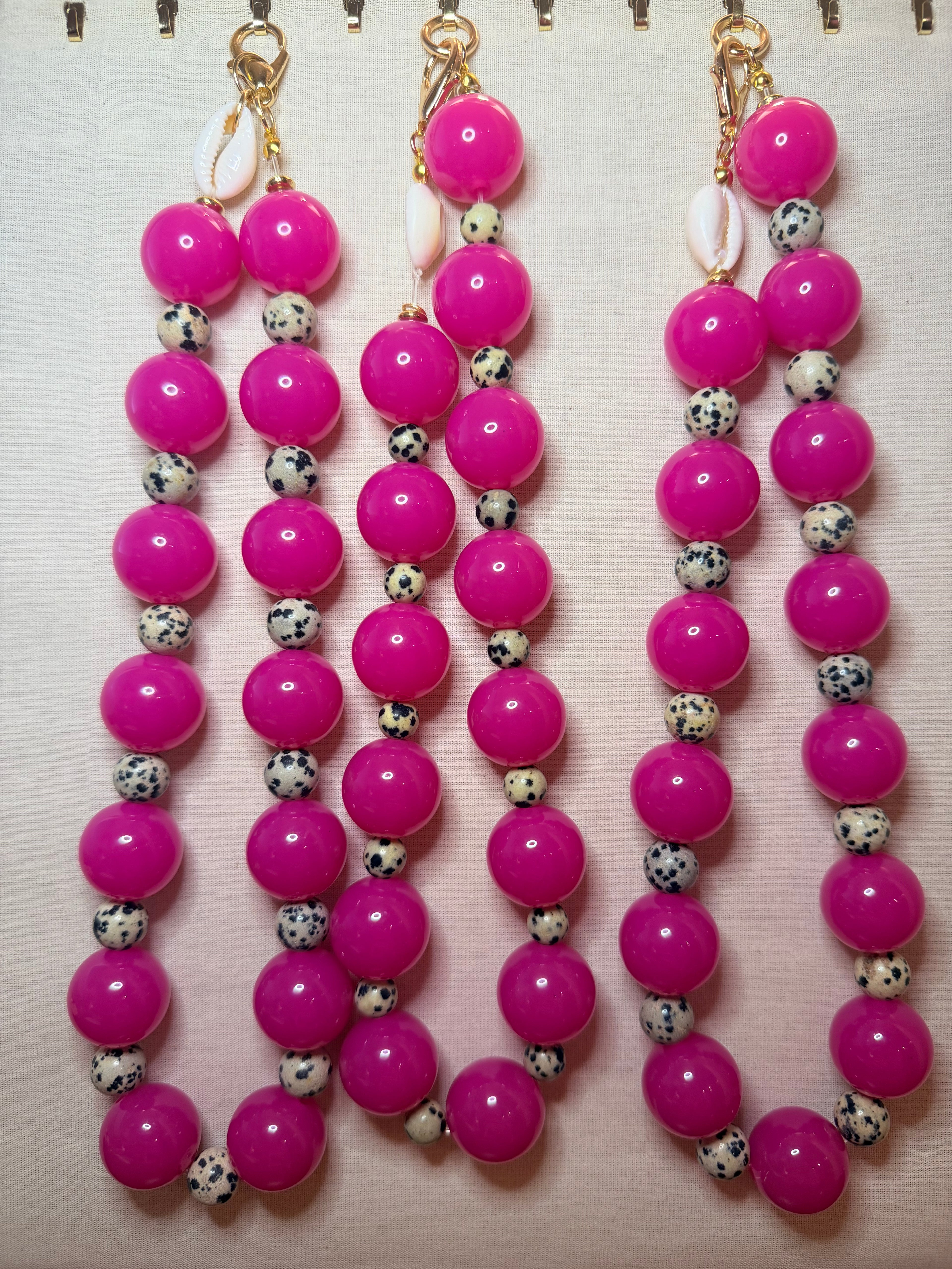 Sip Necklace - merry magenta